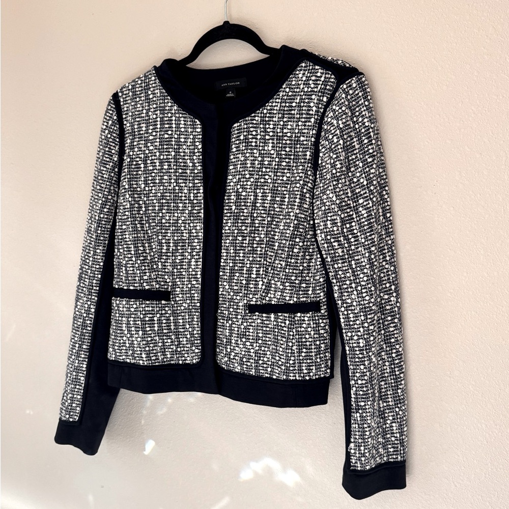 Chic Black and White Women's Jacket